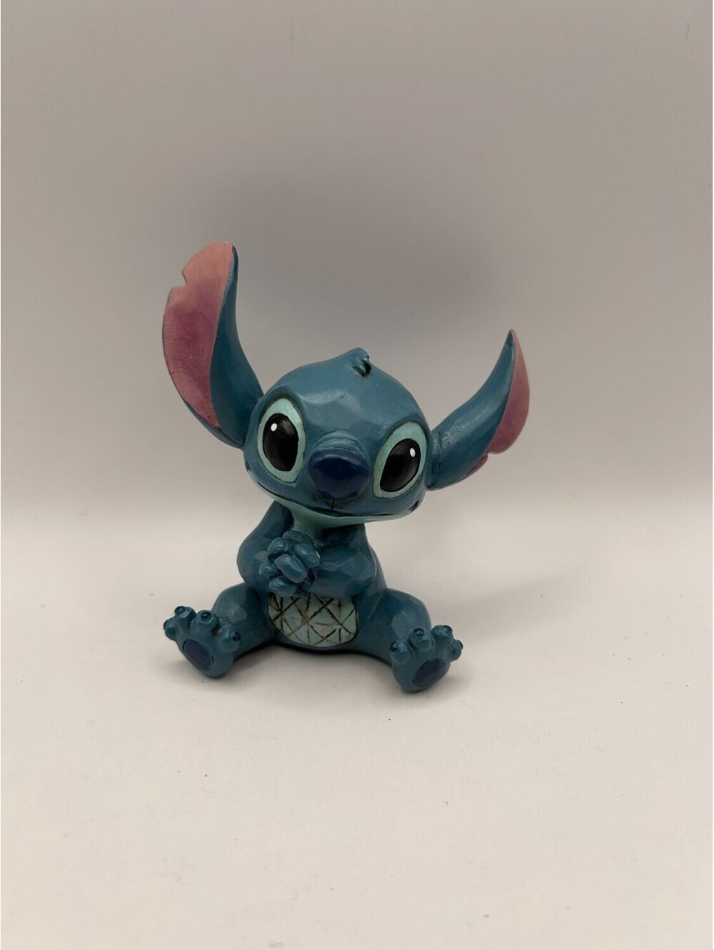 Jim Shore Disney Traditions Stitch Sitting Quilt Belly Figurine Blue Resin